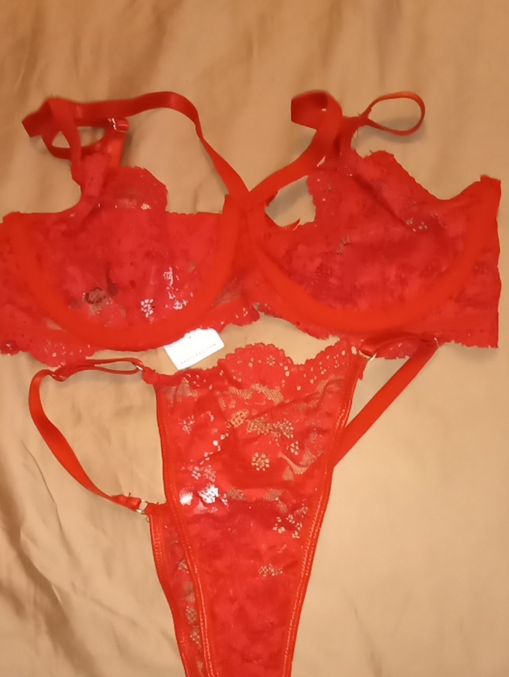 Red Lace Underwire Bra & Thong Set - Sexy Lace Intimates